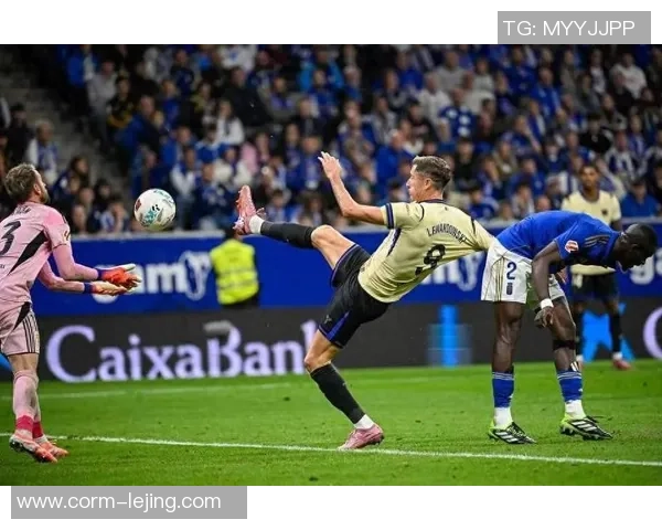 清晨4点，巴萨再战欧冠，6大悍将缺阵，4231阵型莱万亚马尔出战！